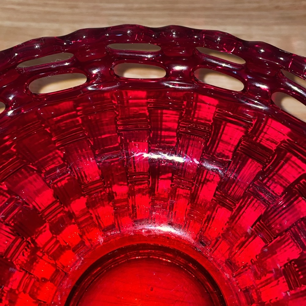 Vintage Fenton Ruby Red Glass Weave Basket bowl. - Picture 5 of 5